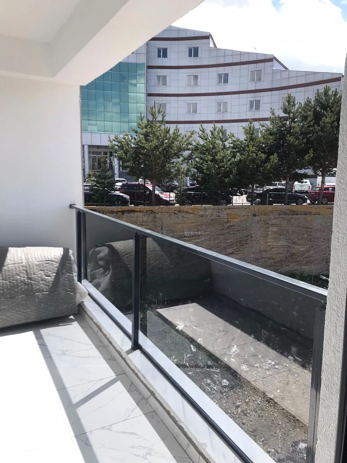 İnönü mahallesinde satılık ara kat 2+1 daire