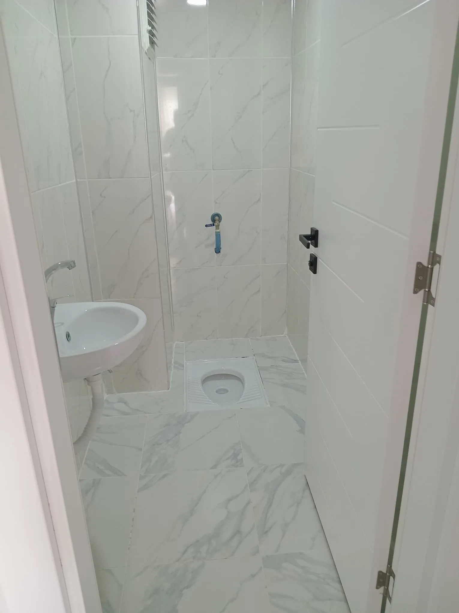 Kaptanpaşa mahallesinde 2+1 eşyalı ara kat kiralık daire