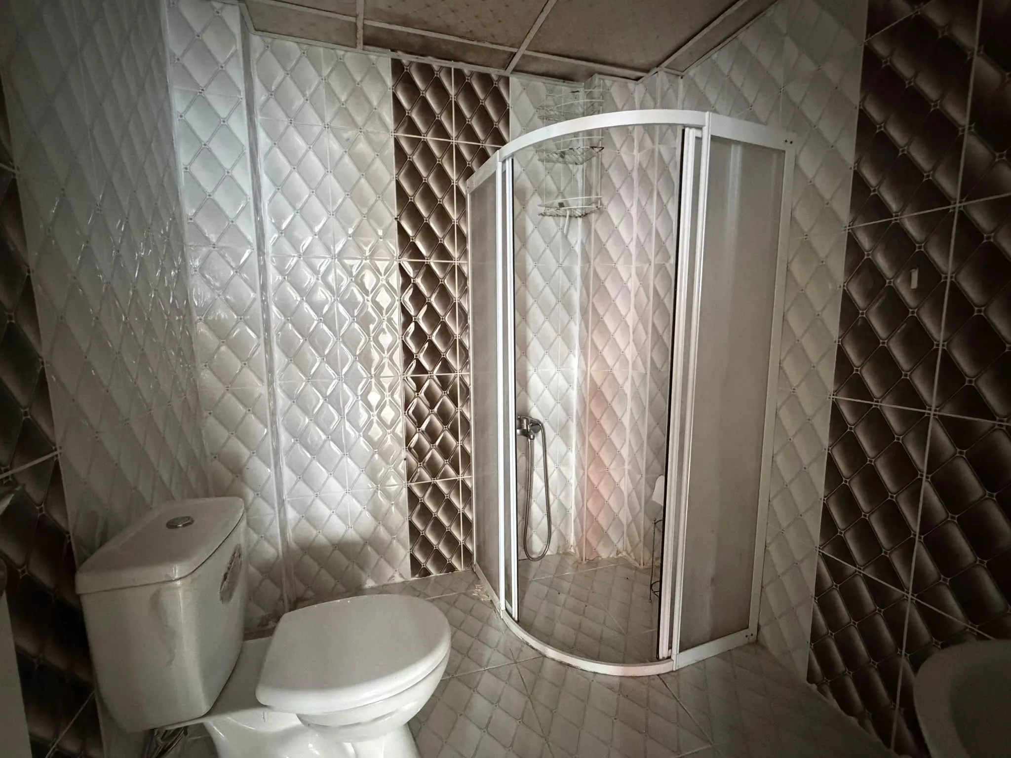 Karagçl mahallesinde ara kat 2+1 satılık daire